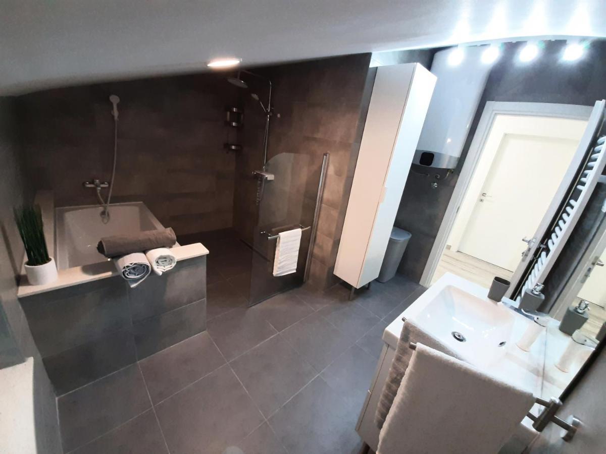 Guesthouse Villa Brestova Plomin Ngoại thất bức ảnh